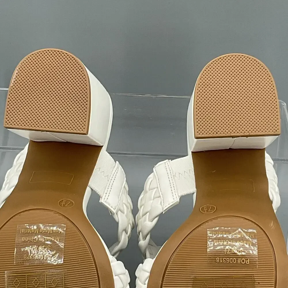 NEW Journee Collection Women’s Melissa Dress Sandals White Size 7.5